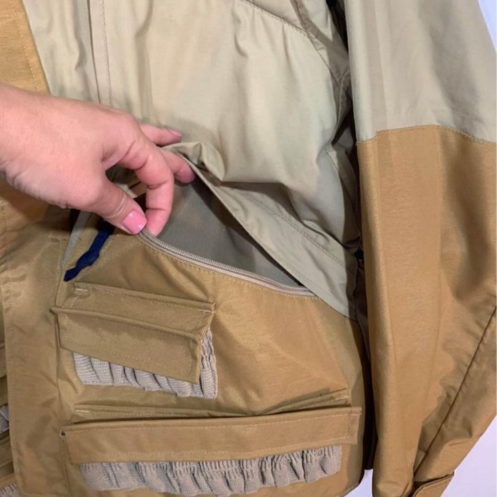 🦆 Columbia mens “great outdoorsman” coat. Dozens of pockets, loops and wat… - Picture 10 of 12
